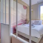Beautiful 2 Air-conditioned Bedrooms *